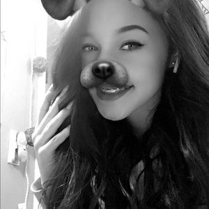 Meet your Posher, Destiny